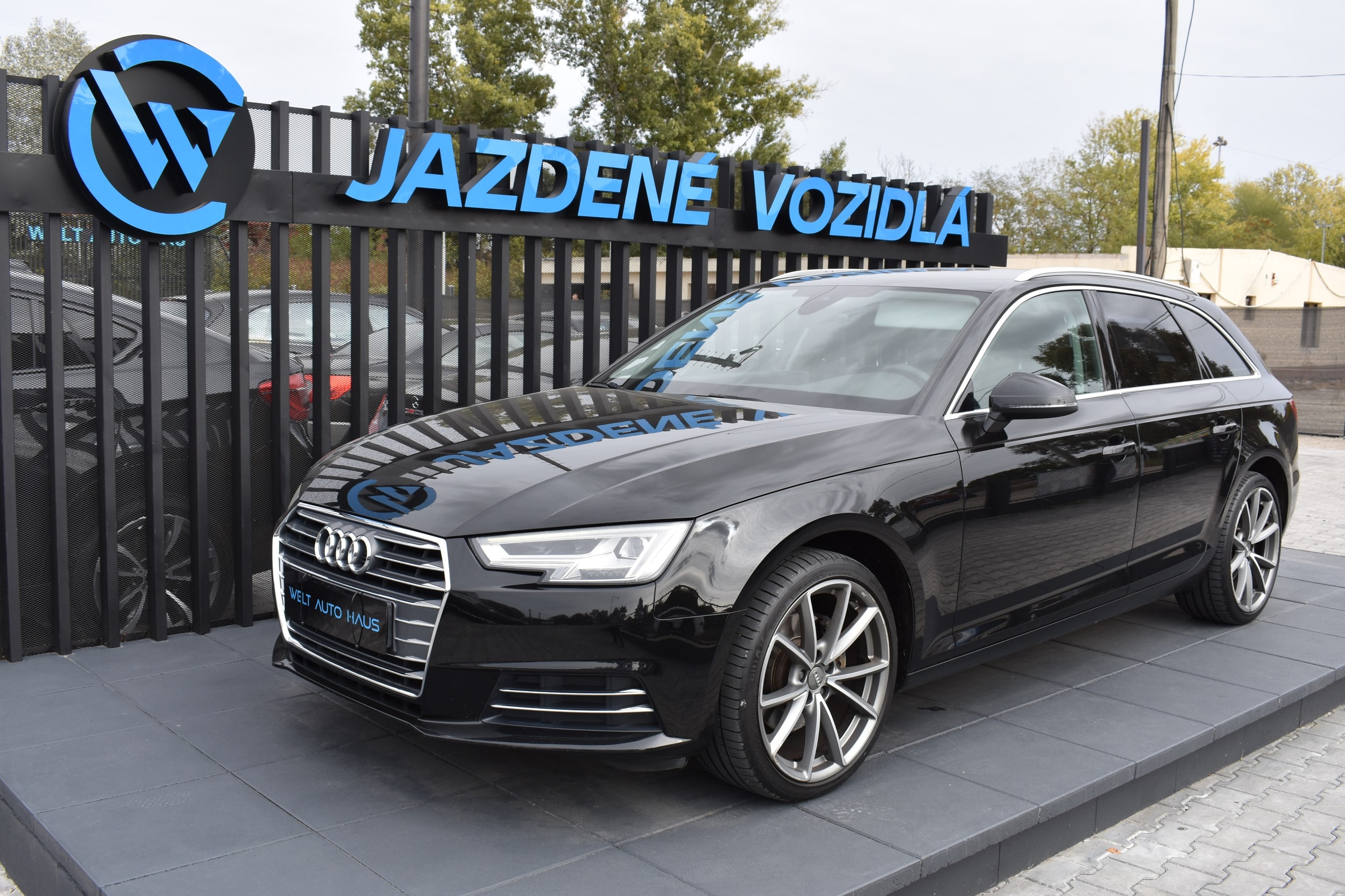 Audi A4